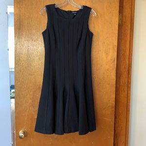 Land’s End black sleeveless knit dress size 10